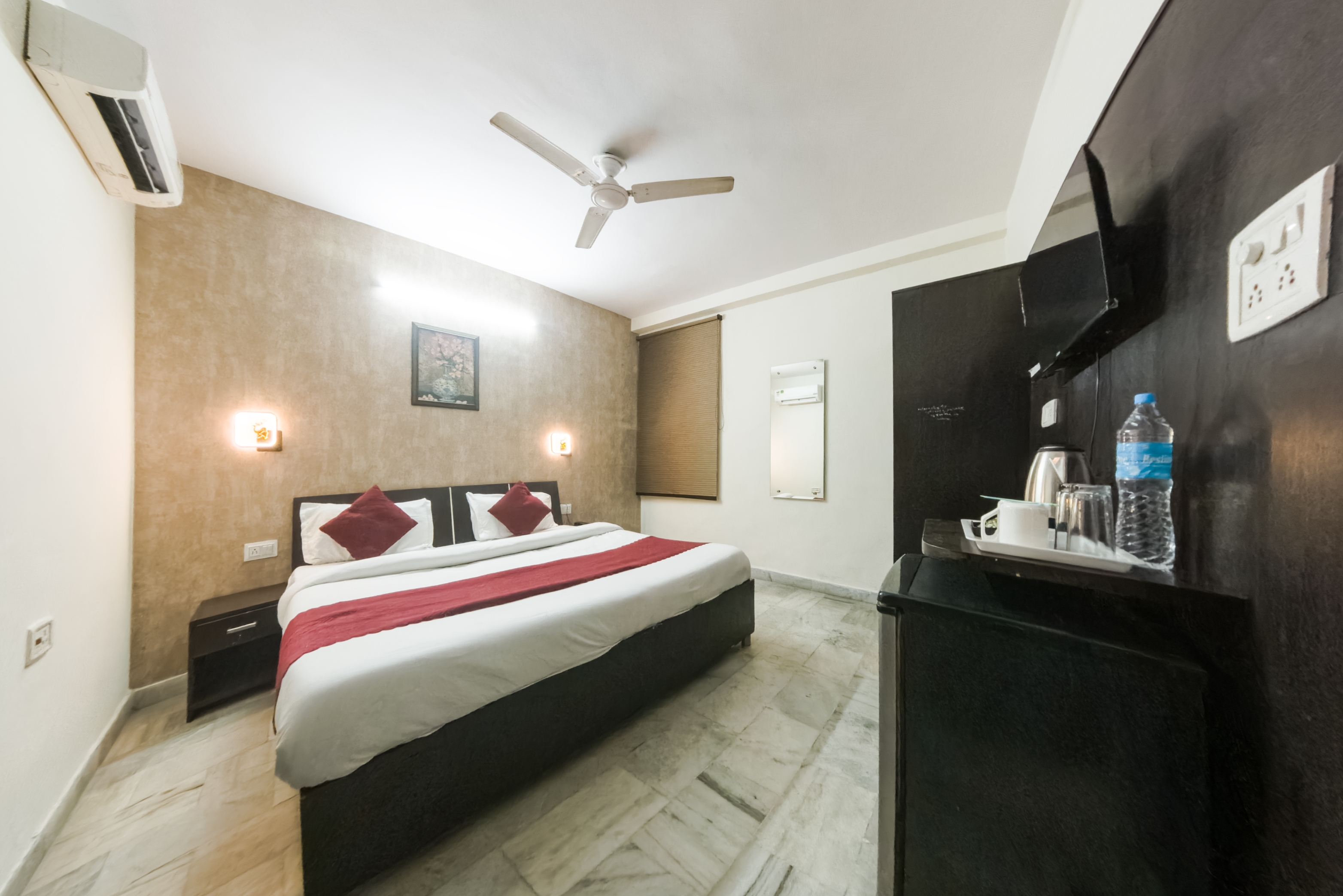 Super Deluxe Room